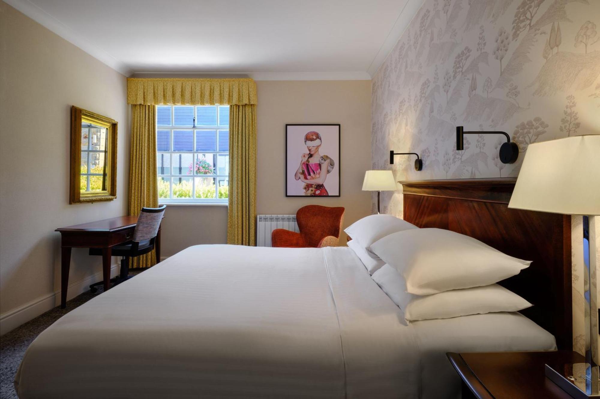 Delta Hotels By Marriott Breadsall Priory Country Club Derby Esterno foto