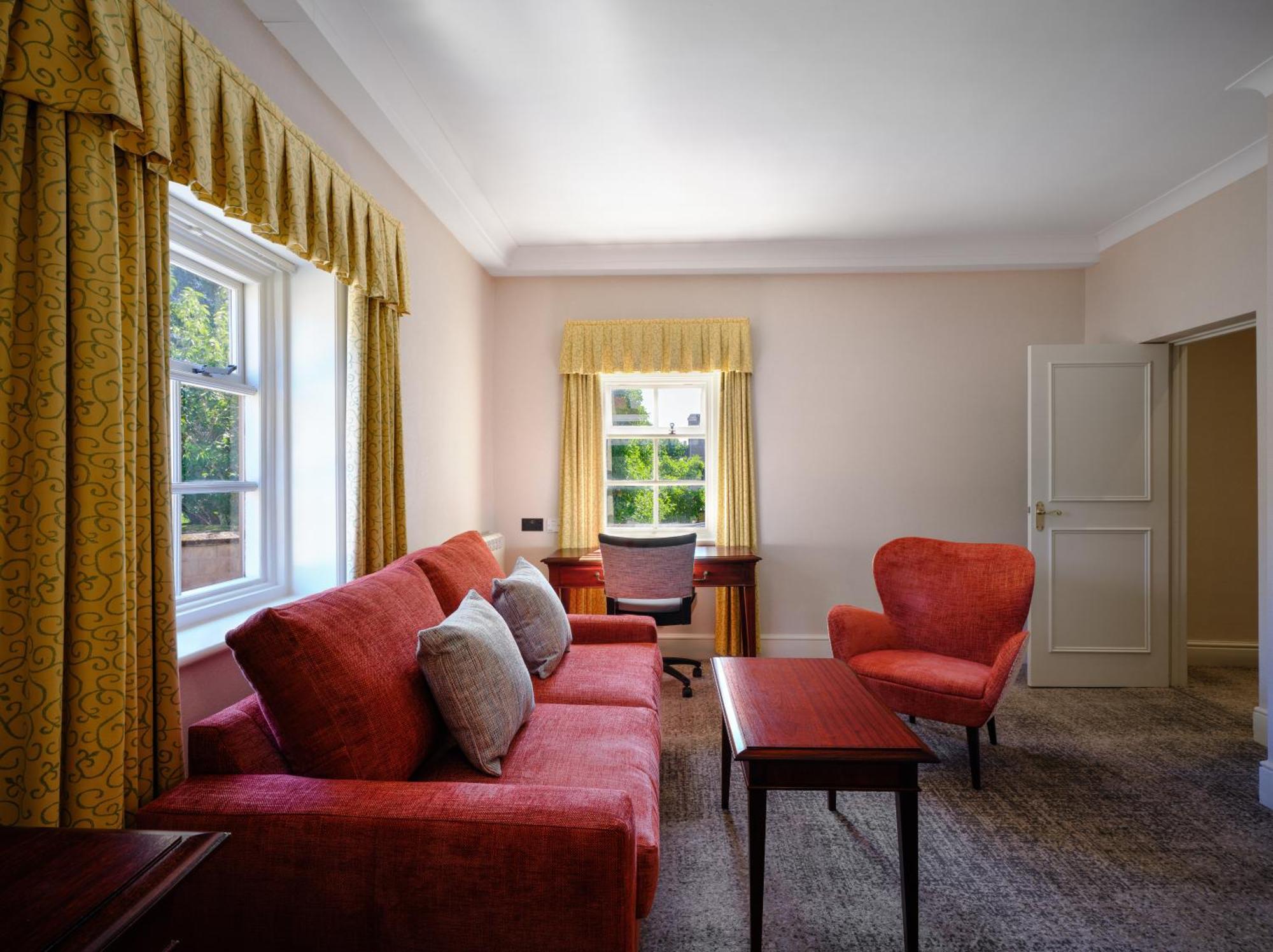 Delta Hotels By Marriott Breadsall Priory Country Club Derby Esterno foto