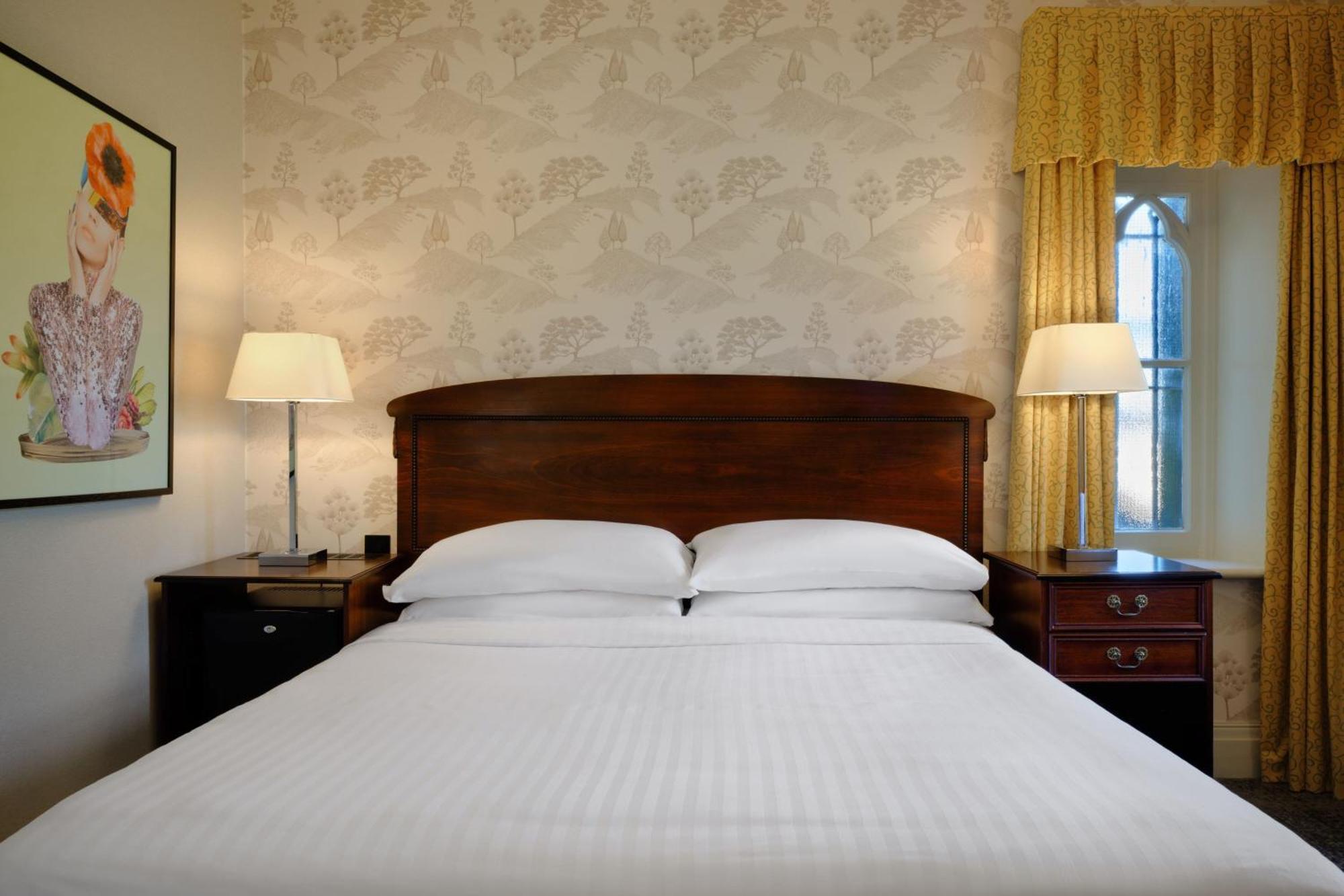 Delta Hotels By Marriott Breadsall Priory Country Club Derby Esterno foto