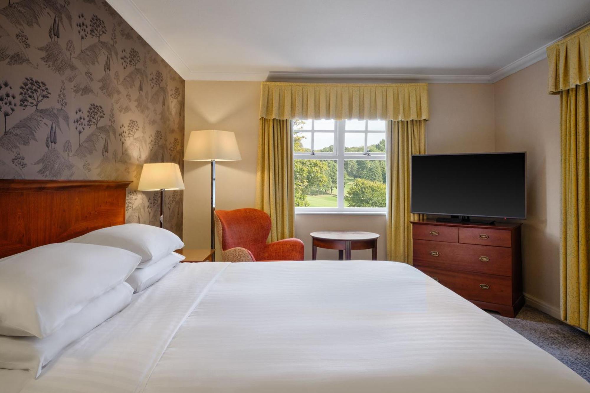 Delta Hotels By Marriott Breadsall Priory Country Club Derby Esterno foto
