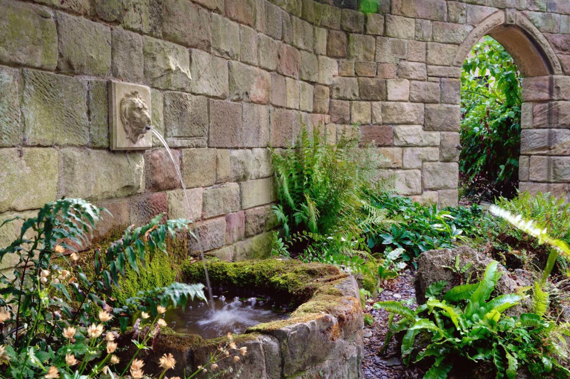 Delta Hotels By Marriott Breadsall Priory Country Club Derby Esterno foto